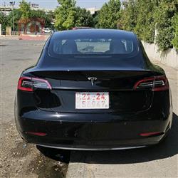 تسلا موديل 3